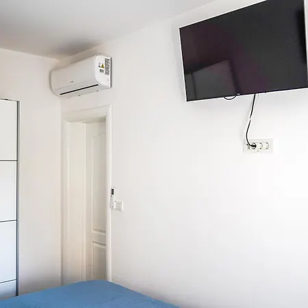 Olivarum With Heated Pool Bila Vlaka