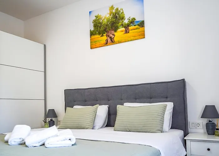 Ferienhaus Olivarum With Heated Pool *
