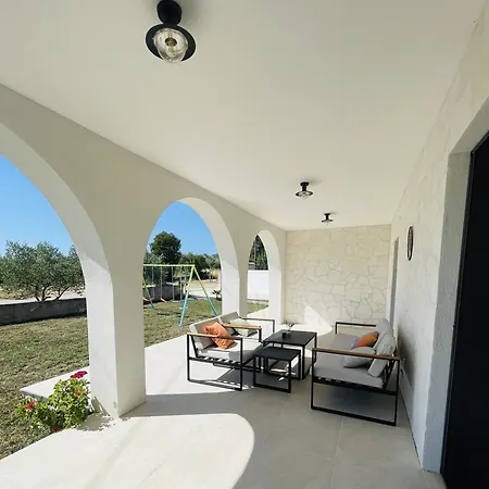 Olivarum With Heated Pool Σπίτι διακοπών